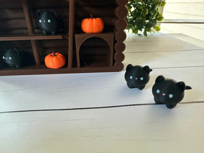 Spooky Paws & Pumpkins Tic Tac Toe